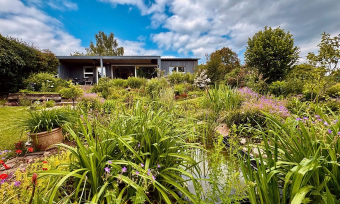 Watzerath House | Holiday Home 'Im Grünen' with Private Terrace, Wi-Fi and Air Conditioning