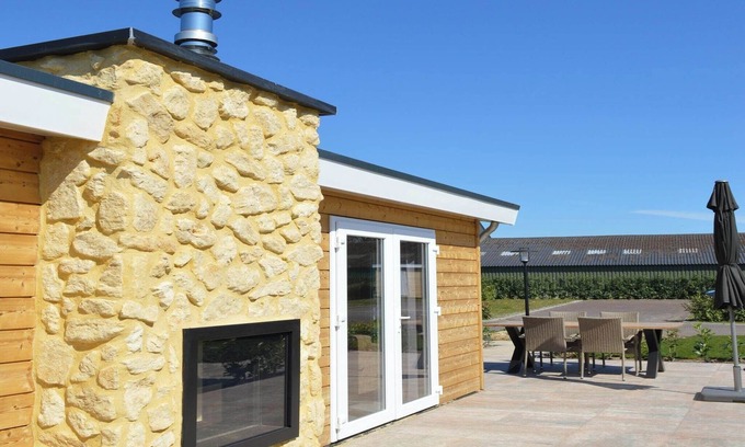 Gasthuis House | Holiday Home in Bemelen near Nature Reserve