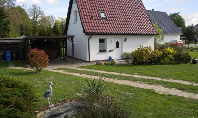 Klein Kedingshagen House | Holiday home in Klein Kedingshagen 2755