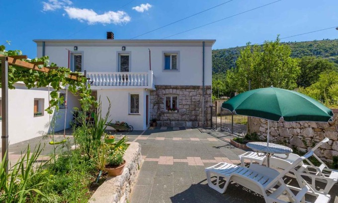 Drivenik House | Holiday home in Drivenik 39097