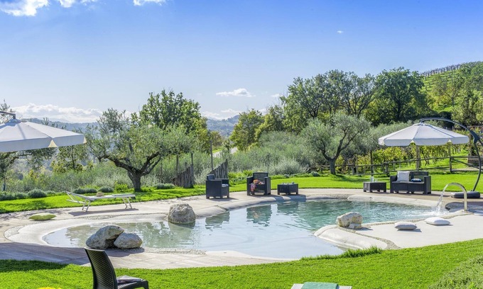 Fermo House | Holiday Home in Fermo with Heated Pool