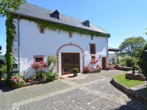 Ittel House | Holiday Home in Ittel near Hiking Trails