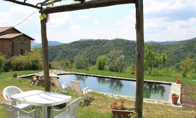 Mulazzo House | Holiday Home in Mulazzo near Tuscan Castles