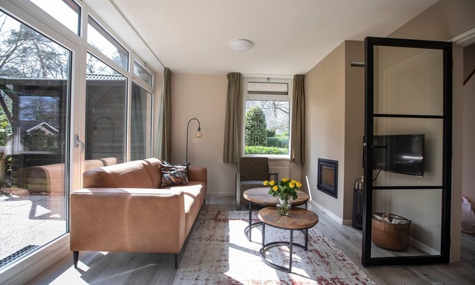 Bisselt House | Holiday Home in Nijmegen near City Centre