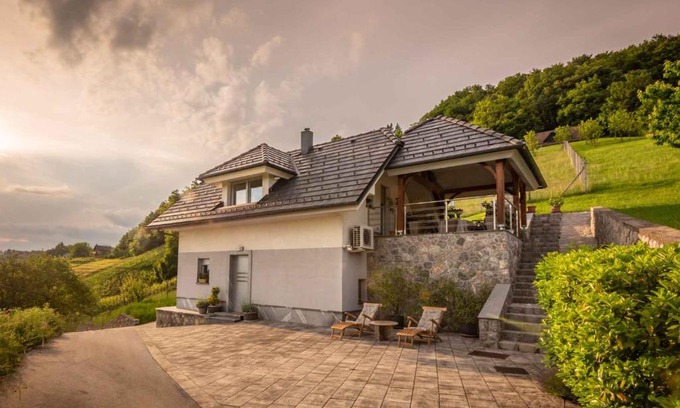 Smarjeske Toplice House | Holiday home in Smarjeske Toplice - Kranjska Krain 45723