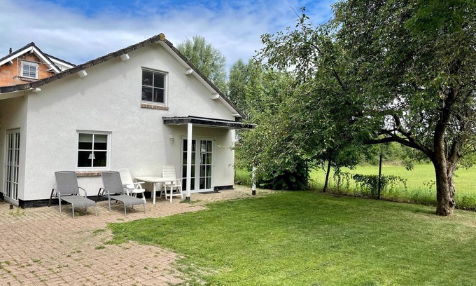 Spijk House | Holiday Home in Spijk with Meadow Views