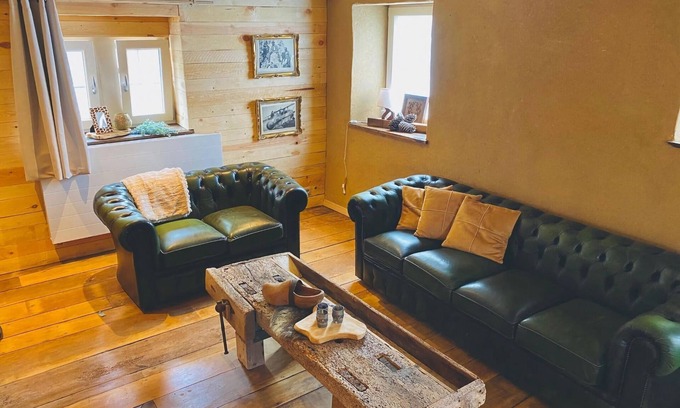 Louveigne House | Holiday home in Sprimont with forest