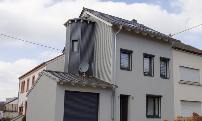 Schwalbach House | Holiday home in the heart of the Saarland