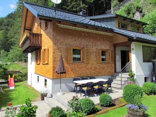 Bartholomaeberg House | Holiday Home Josefine by Interhome