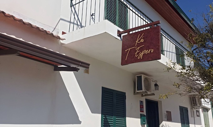 Penha Garcia House | Holiday Home 'Ká T'Espero' with Mountain View, Wi-Fi and Air Conditioning