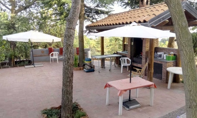 Biancavilla House | Holiday Home 'La Dependance Etna' with Private Garden and Wi-Fi