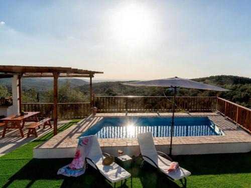 Cabra House | Holiday Home La Pedriza by Interhome
