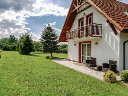 Lgota House | Holiday Home Lgota by Interhome