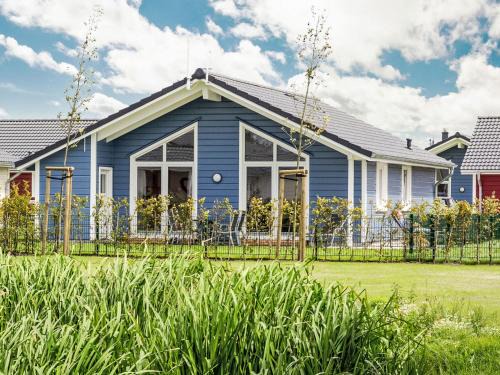 Dagebuell House | Holiday Home Luv & Lee by Interhome