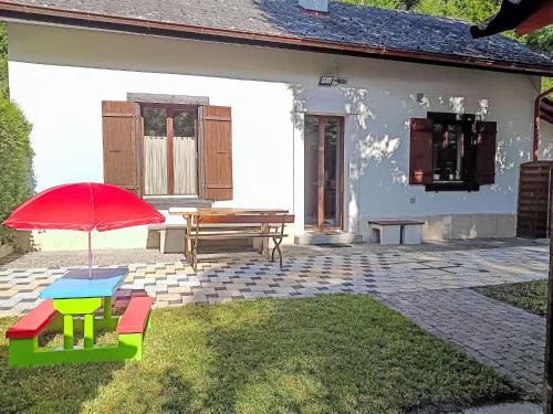 Moutier House | Holiday Home Maison des Gorges by Interhome
