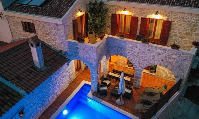Petrcane Villa | Holiday home Mare