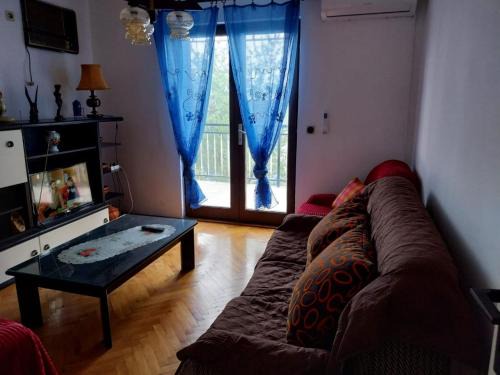 Senj House | Holiday Home Marina - Two Bedroom Holiday Home with Terrace