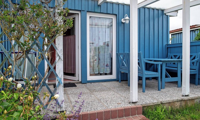 Meschendorf House | Holiday home "Möve ABA Bungalow 62" with private terrace and WLAN