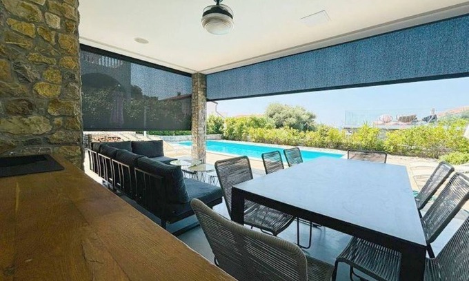 Jakisnica Villa | Holiday Home Oblica