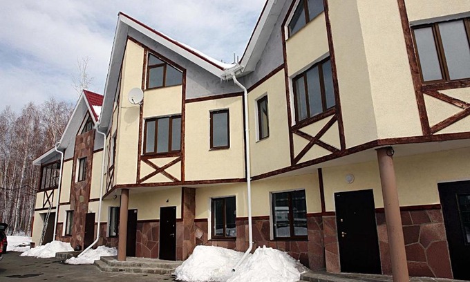 Zelyonaya Polyana House | Holiday Home on Berezovaya 21