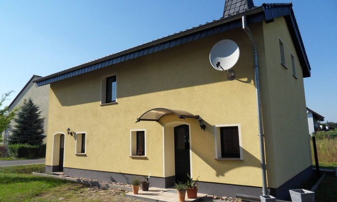 Trechwitz House | Holiday home on a farm in a separate secluded location