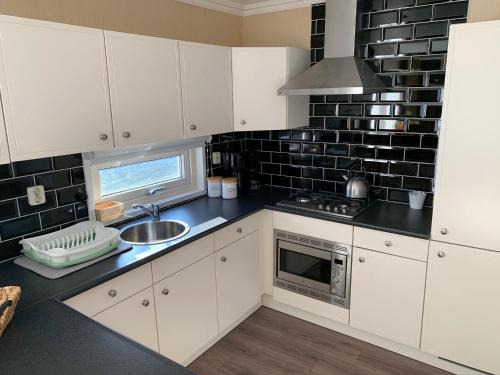 Lathum House | Holiday home on the recreational lake , cleaning included