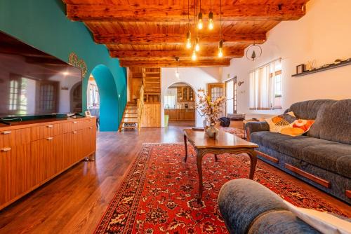 Gospic House | Holiday home Palo santo