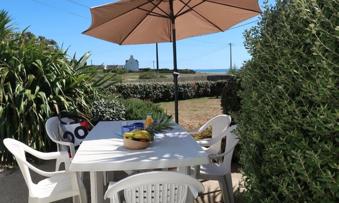 Plozevet House | Holiday Home Partie de pêche by Interhome