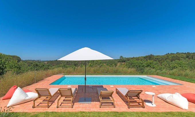 Baiona House | Holiday Home 'Casa 4' with Private Pool, Wi-Fi and Air Conditioning