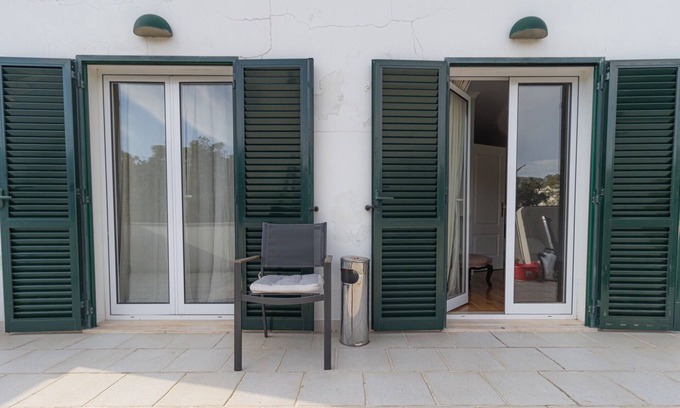 Luso House | Holiday Home 'Quinta Moinhos Da Tapada' with Mountain View, Wi-Fi and Air Conditioning