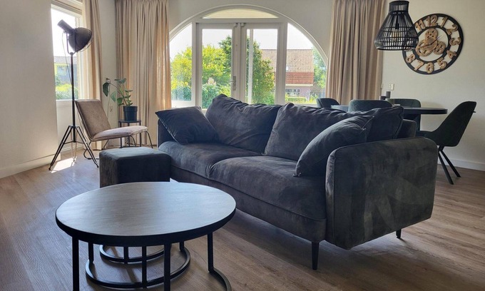 Burgervlotbrug Apartment | Holiday home Residenz Polderblick 4 in Burgerbrug. Suitable for 4 people, 2 bedrooms.