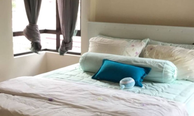 Pelabuhan Klang House | Holiday Home Room To Let