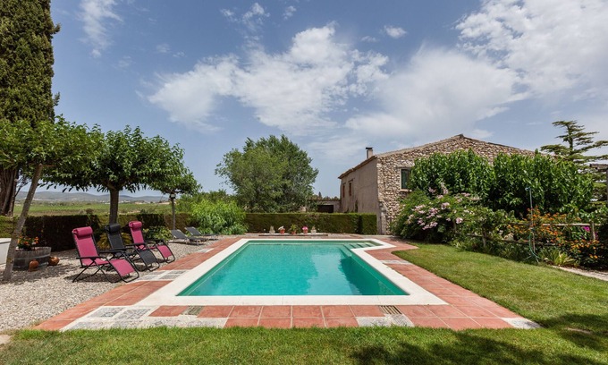 Castellet i la Gornal House | Holiday Home 'Romegosa Benestar' with Mountain Views, Wi-Fi and Air Conditioning