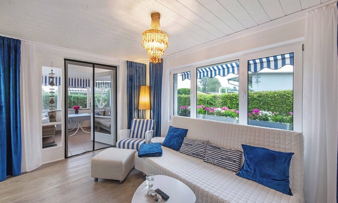 Kummerow House | Holiday Home 'Ruheoase' Kummerower See with Private Garden – 300m to the Harbor