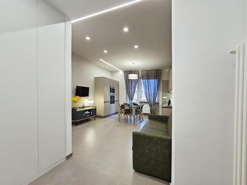 Vomero Apartment | Holiday Home San Martino