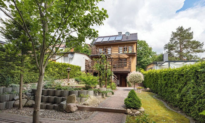 Lauenburg an der Elbe House | Holiday Home 'Scheffler' with Private Terrace, Private Garden and Wi-Fi