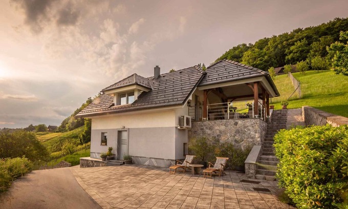 Smarjeske Toplice House | Holiday home with wonderful view