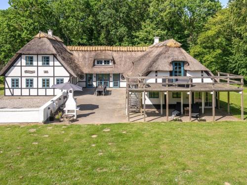 Tranekaer House | Holiday Home Sirkku - 320m from the sea by Interhome