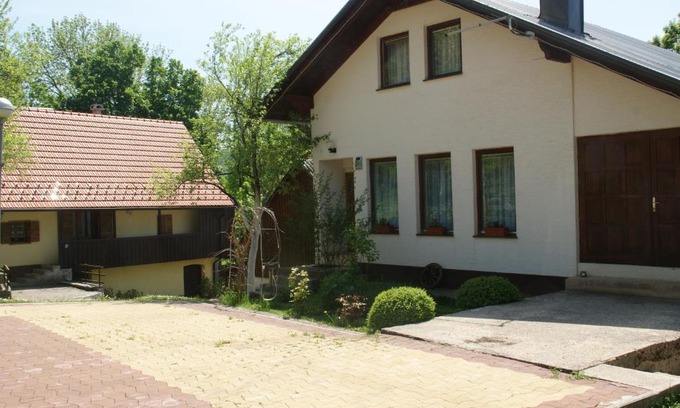 Gospic House | Holiday Home Smiljan