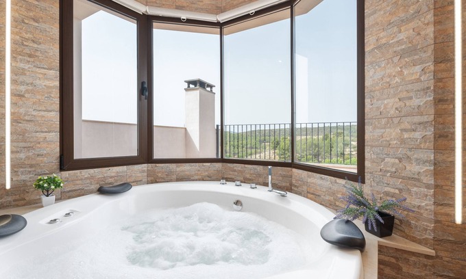 Benafer House | Holiday Home 'Torre Buen Aire Con Jacuzzi' with Mountain View, Private Terrace and Balcony