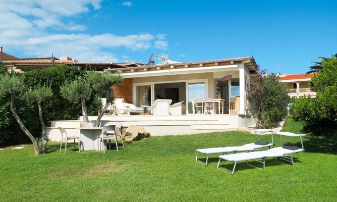 Baia Caddinas House | Holiday Home Tugurio by Interhome