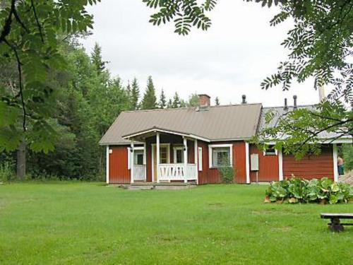 Taivalkoski House | Holiday Home Välitalo by Interhome