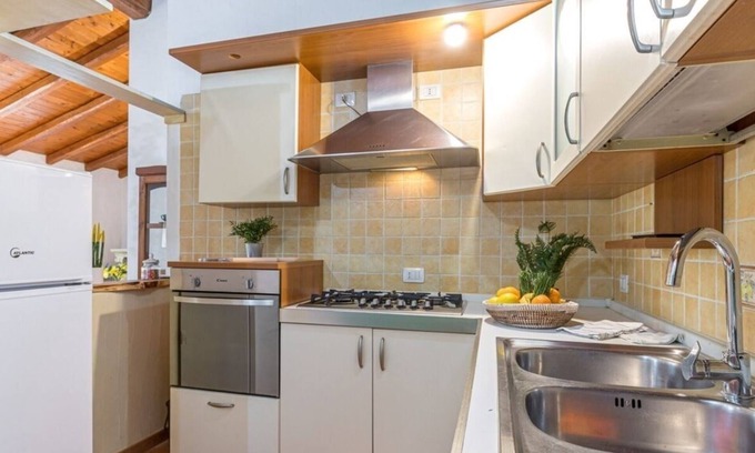 Rudalza House | Holiday Home 'Villa Pintadas' with Private Terrace, Wi-Fi and Air Conditioning