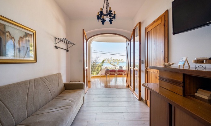Sant'Isidoro House | Holiday Home 'Villa Gaudì - Pedrera' with Sea View, Wi-Fi and Air Conditioning