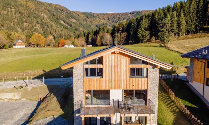 Sankt Lambrecht House | Holiday home with a sauna located on the slopes