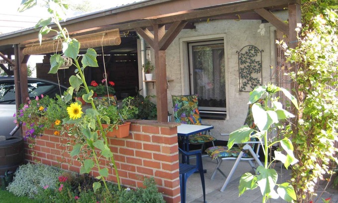 Gross Kordshagen House | Holiday home with terrace and free internet