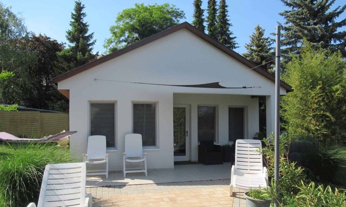 Csopak House | Holiday home with air conditioning