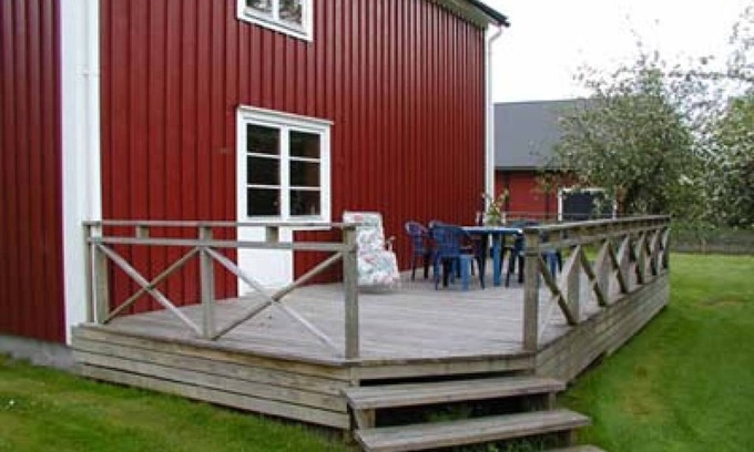Lenhovda Ski Chalet | Holiday home with boat in the middle of the Swedish Crystal Empire