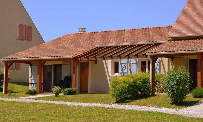 Lanzac House | Holiday Home with dishwasher near Sarlat
