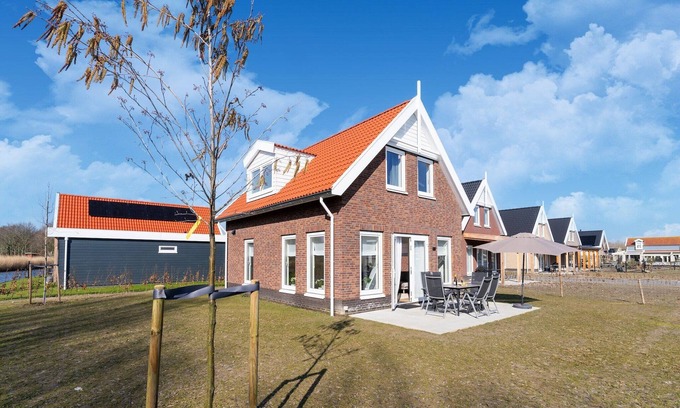 Municipality of Nissewaard House | Holiday home with lots of privacy